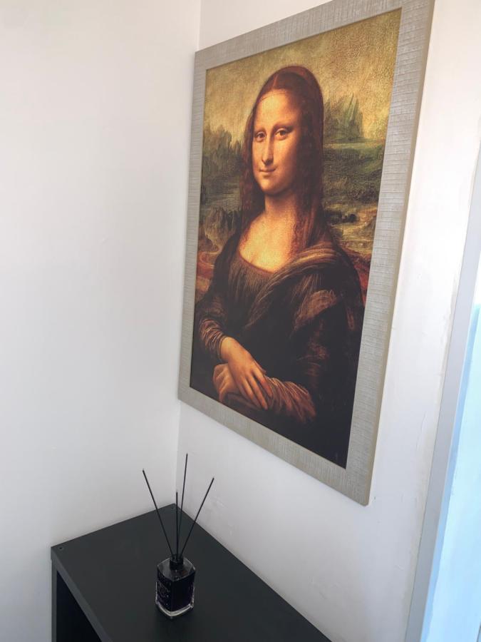 Monna Lisa Appartamento Lecce Centro Екстер'єр фото
